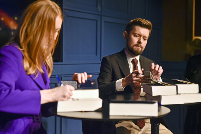 Remigiusz Mróz  zarobił miliony