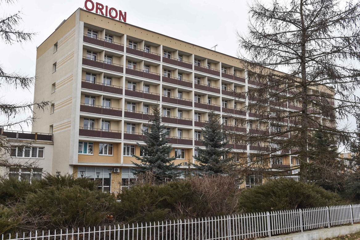 Zarazili Panią Irenę koronawirusem, a potem wyrzucili na bruk