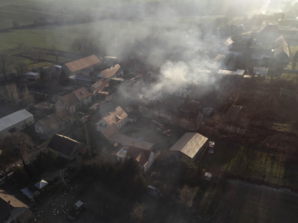 Pożar i akcja antyterrorystów. Dwóch mężczyzn nie żyje