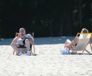 Marian Lichtman na plaży