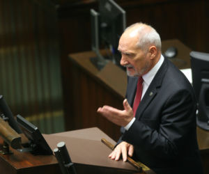 SEJM PO URLOPIE.