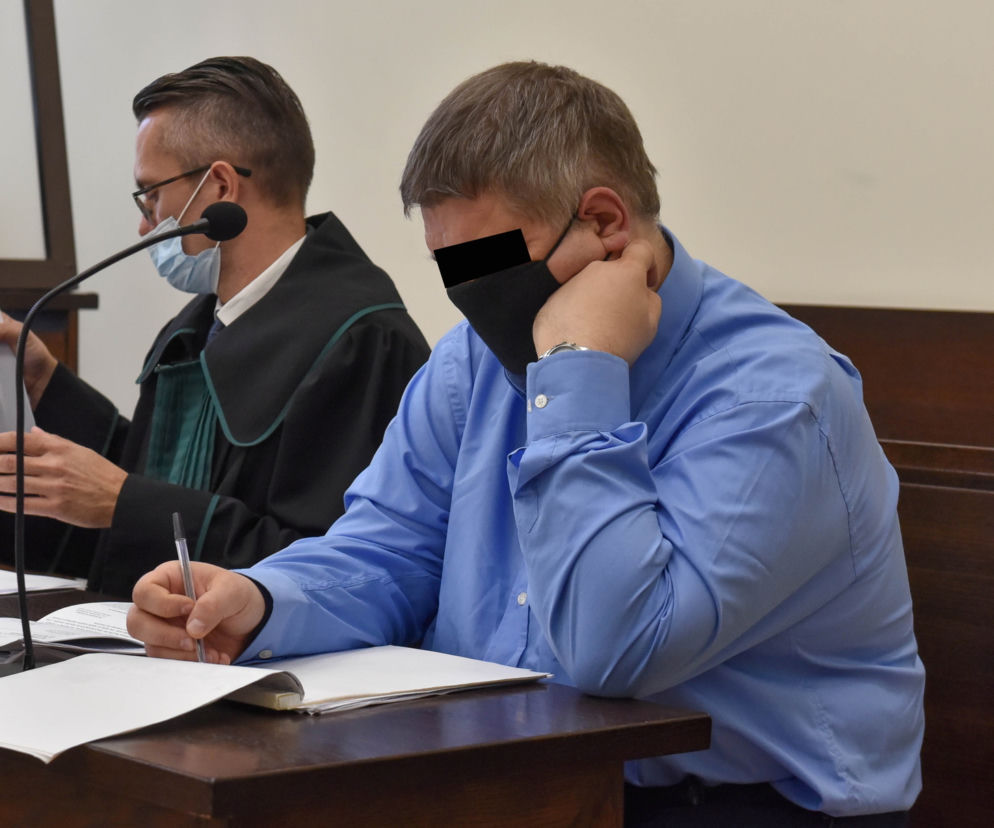 Toruński prokurator internetowym trollem