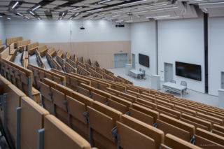 Nowoczesny gmach dla studentów UwB. Uczelnia planuje kolejne inwestycje