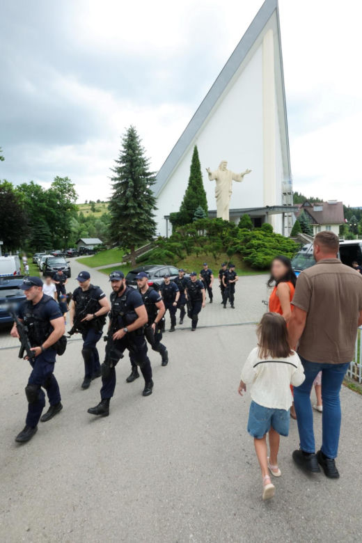 Małopolska. Obława za sprawcą strzelaniny w Starej Wsi