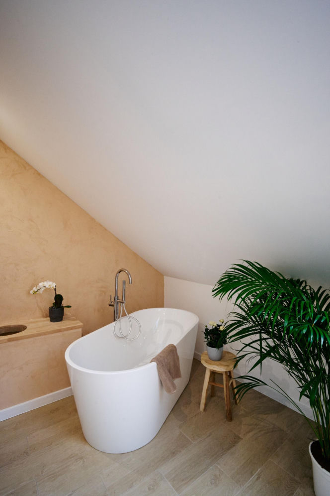 Tragiczny wypadek przerwał marzenia. Ekipa "Nasz Nowy Dom" walczyła z czasem. ZDJĘCIA domu przed i po remoncie