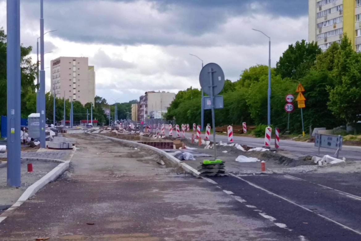 "Torowa rewolucja" na al. Powstańców Wlkp. - czerwiec 2026
