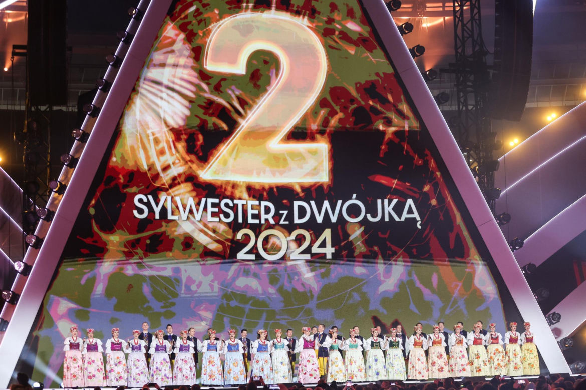 Sylwester z dwójką. Niemal 40 tys osób