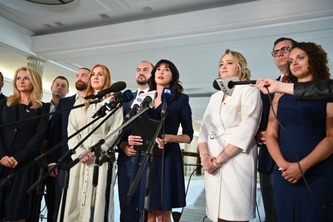 Nowa inicjatywa Ewy Zajączkowskiej-Hernik. Powstał Ruch Biało-Czerwoni