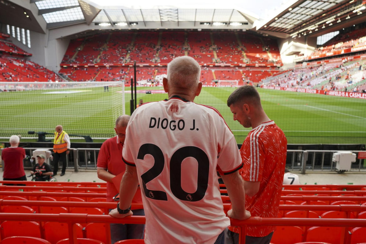 Tak kibice Liverpoolu upamiętnili Diego Jotę