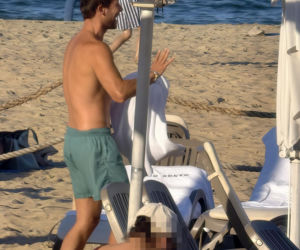 Mateusz Banasiuk na plaży w Sopocie. Tak wyglądał, gdy zrzucił koszulkę!