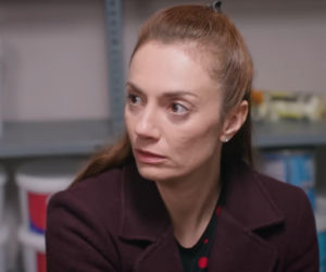 Panna młoda, odcinek 50: Yakup wywiera presję na Deryi, stanowczo domagając się zwrotu długu