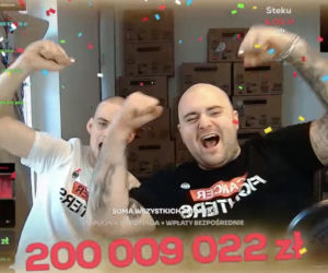 Organizatorzy akcji - Łatwogang i Bedoes