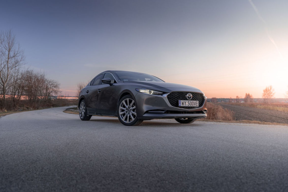 Mazda 3 Sedan Enso e-Skyactiv X