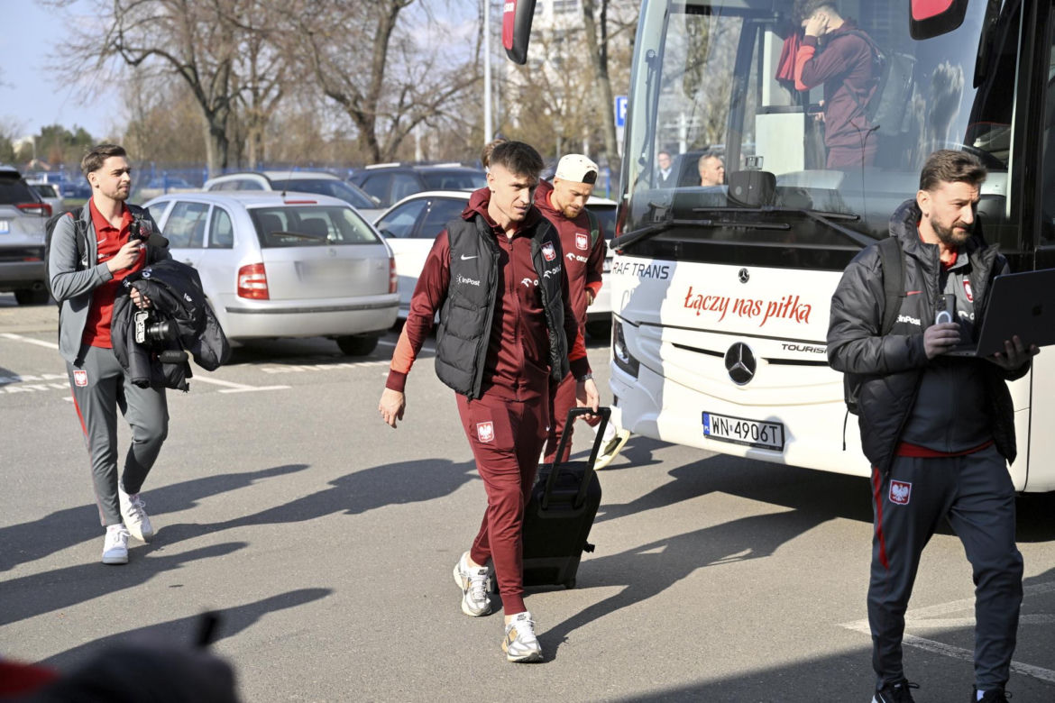 Polscy piłkarze polecieli na finał baraży ze Szwecją