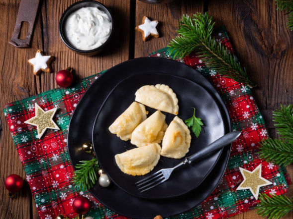 Z tej wędzonej ryby robię pyszny farsz. Takie pierogi podaję co roku na wigilijną kolację 