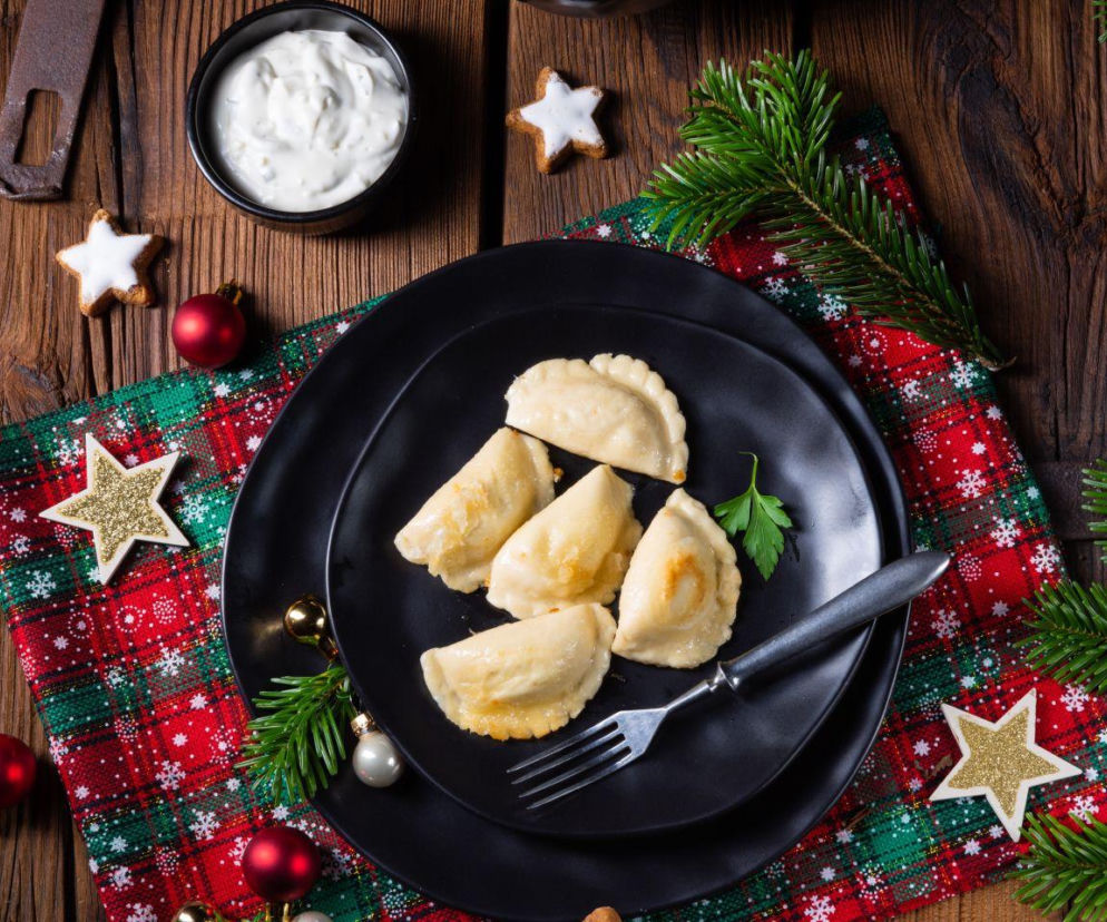 świąteczne pierogi z łososiem