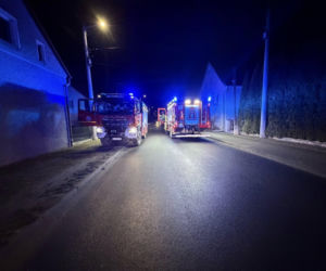 Groził wysadzeniem budynku. Strażacy ewakuowali lokatorów