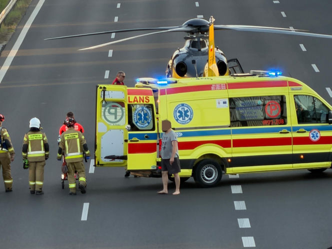Poważny wypadek na S8. Troje dzieci trafiło do szpitala