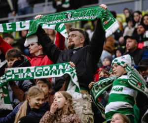 Lechia Gdańsk - Raków Częstochowa; Zdjęcia kibiców z meczu 30. kolejki PKO BP Ekstraklasy