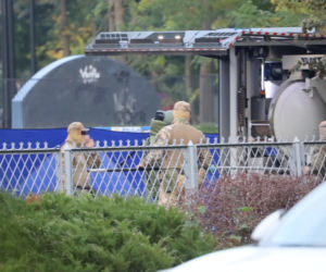 Saperzy pod szkołą w Ostrołęce! Z plecaka Jakuba Z. wydobywał się dym!