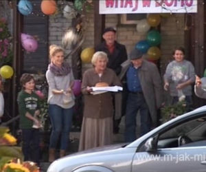 M jak miłość odc. 1113. Ewa (Dominika Kluźniak), Marek (Kacper Kuszewski), Barbara (Teresa Lipowska), Lucjan (Witold Pyrkosz)