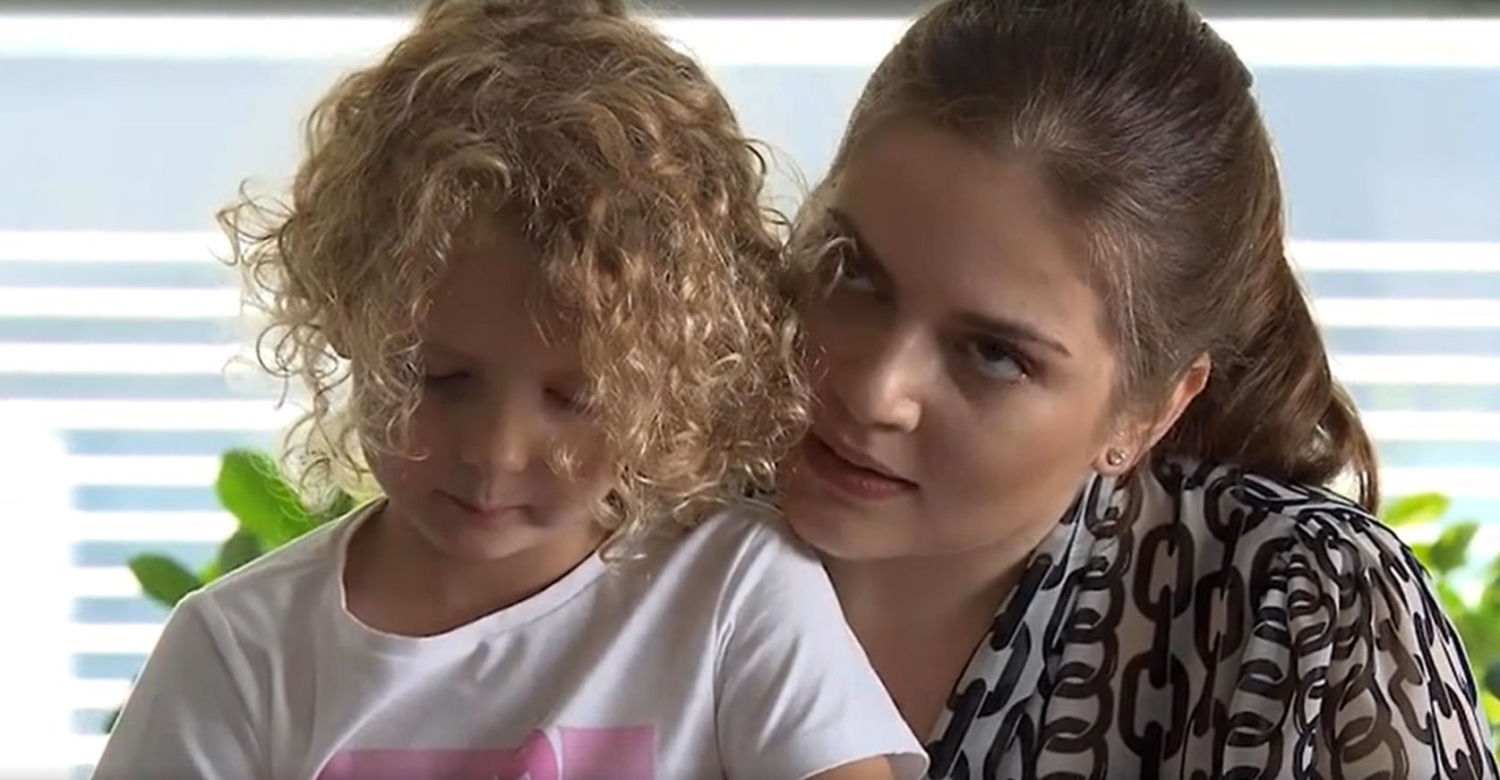 M jak miłość: Pola (Hania Nowosielska), Anita (Melania Grzesiewicz)