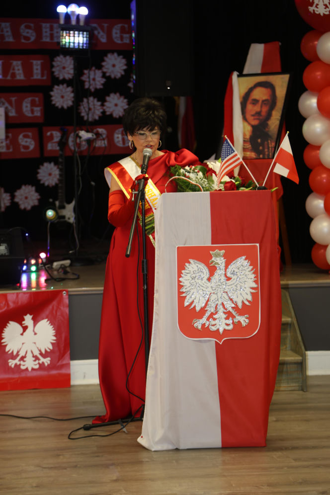 Danuta Lisowska poprowadzi Polonię z Linden na Paradzie Pułaskiego