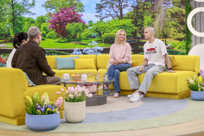 Kurzajewski ogolił się na łyso w "Halo tu Polsat"