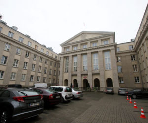 Ćwierć miliona na toalety dla Banasia