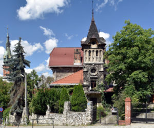 Willa Mira to architektoniczna perełka krakowskiego Podgórza. Była domem słynnego aptekarza