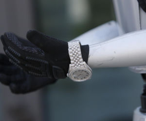 Spotkanie ministra finansów z robotem