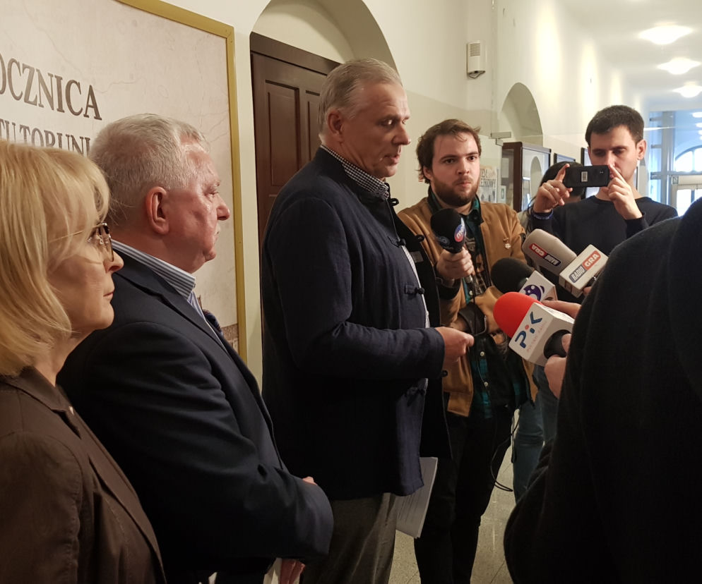 Koronawirus. Toruń apeluje do rodziców i uczniów. To nie są ferie!