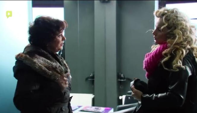 Przyjaciółki 3 sezon odc. 35. Patrycja (Joanna Liszowska), matka Michała - Elżbieta (Elżbieta Jarosik)