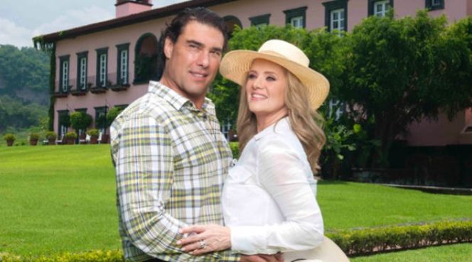 Prawdziwe uczucie (Amores verdaderos). Victoria (Erika Buenfil), ose Angel Arriaga (Eduardo Yanez)