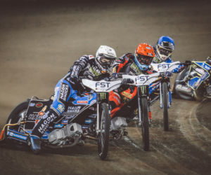 Bartosz Zmarzlik obronił tytuł mistrza świata na Motoarenie. Zdjęcia z toru i trybun