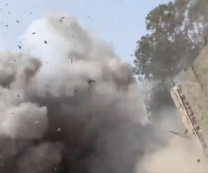 Reporter wojenny oszukał przeznaczenie! Wideo mrozi krew w żyłach