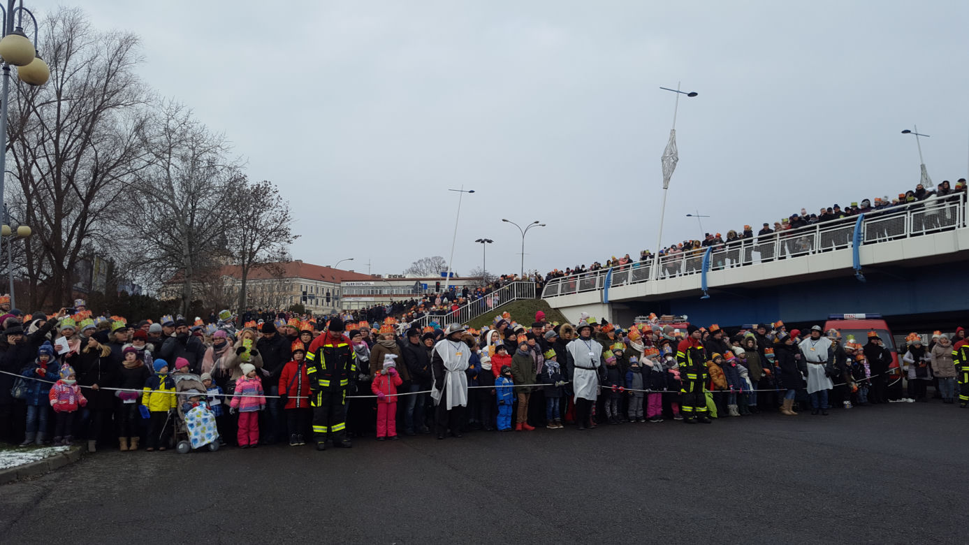 RZESZÓW: Kacper, Melchior i Baltazar! Trzej Królowie przeszli wczoraj ulicami miasta! 