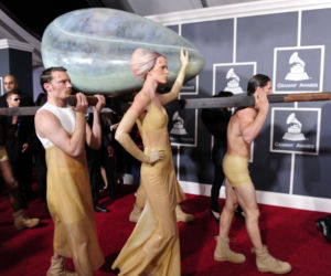 Lady GaGa na Grammy 2011