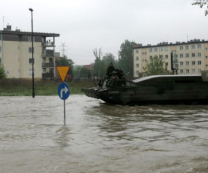 Tak Kraków walczył z ogromną powodzią w 2010