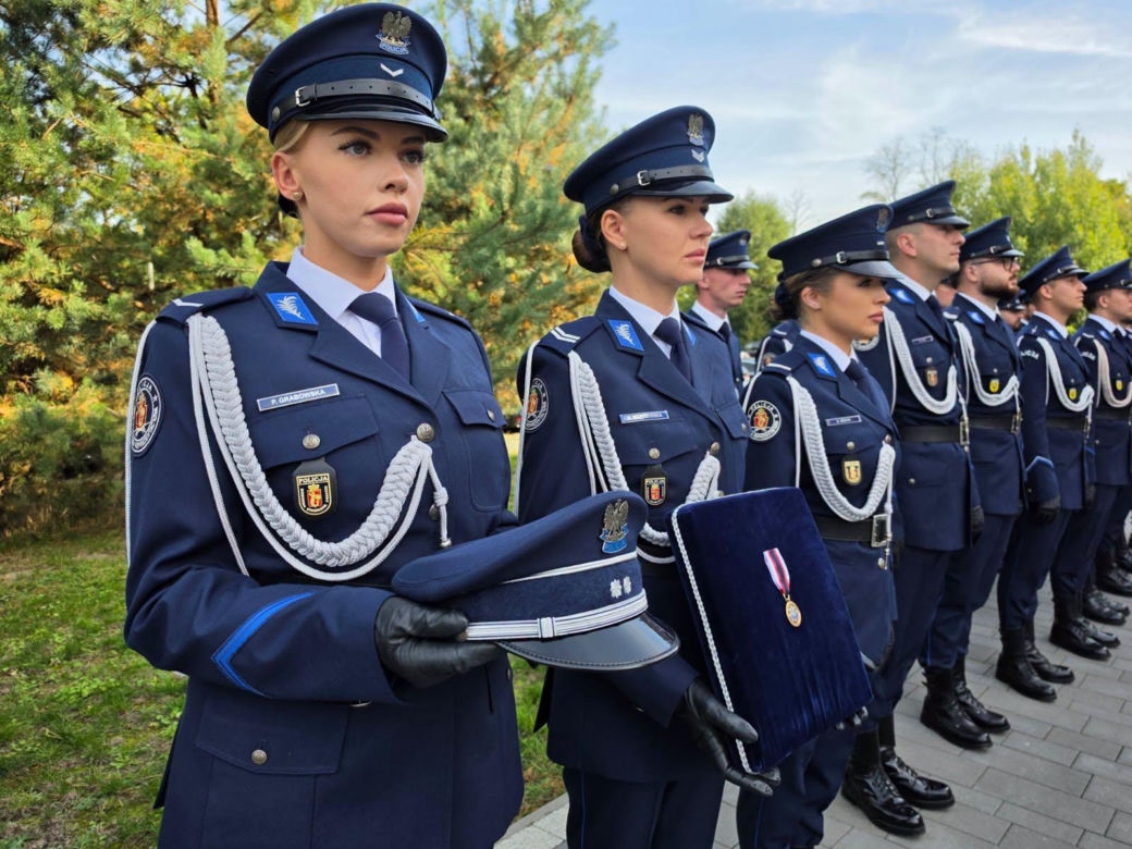 Syreny zawyły w całej Polsce. Tak policja pożegnała zastrzelonego sierż. Natana Sieronia