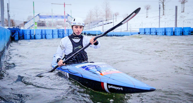 Klaudia Zwolińska w kostiumie kąpielowym