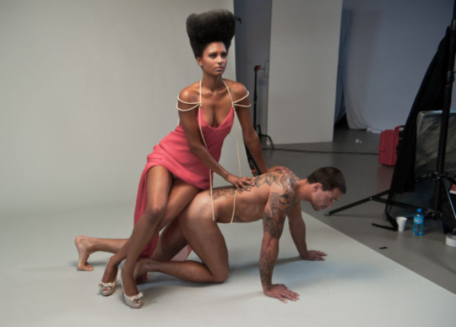 TOP MODEL 2, odc 5: Modelki pozują z CAŁKIEM NAGIM modelem. Natalia Piaskowska