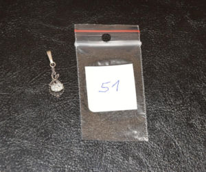 Rozpoznajesz te błyskotki? Policja poszukuje właścicieli bizuterii i kosztowności