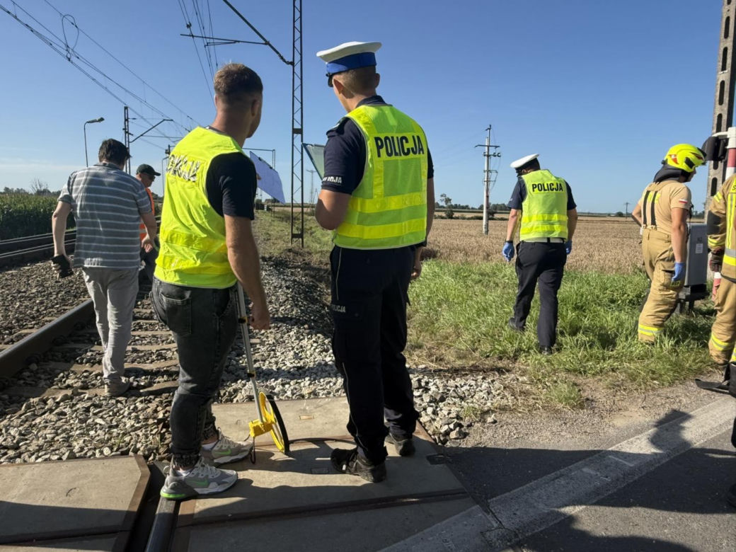 Śmiertelny wypadek na torach w Szczytnikach Czerniejewskich