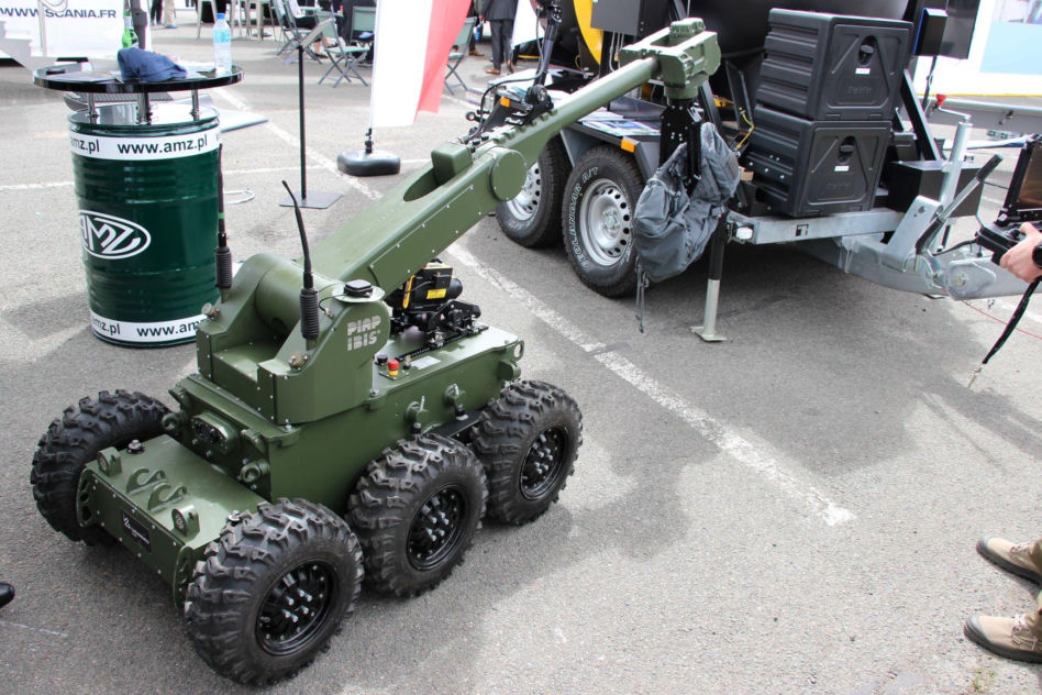 Robot PIAP IBIS na Eurosatory 2024