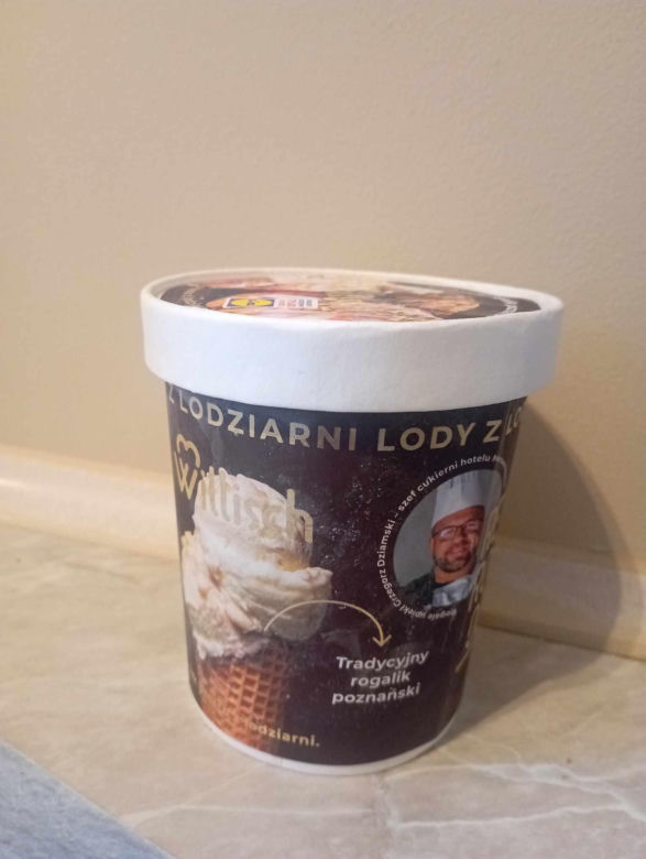 Lody o smaku rogali świętomarcińskich. Szykuje się hit sprzedażowy?