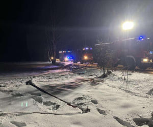 Pożar auta osobowego w Helenowie