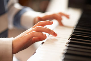 Lekcje muzyki rozwijają pamięć i ułatwiają naukę