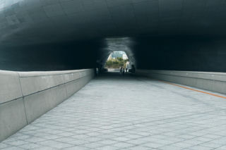 Zaha Hadid i jej Dongdaemun Design Plaza w Seulu