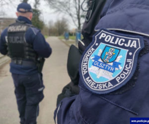 Nowe obostrzenia. Na ulicach więcej policji i wojska